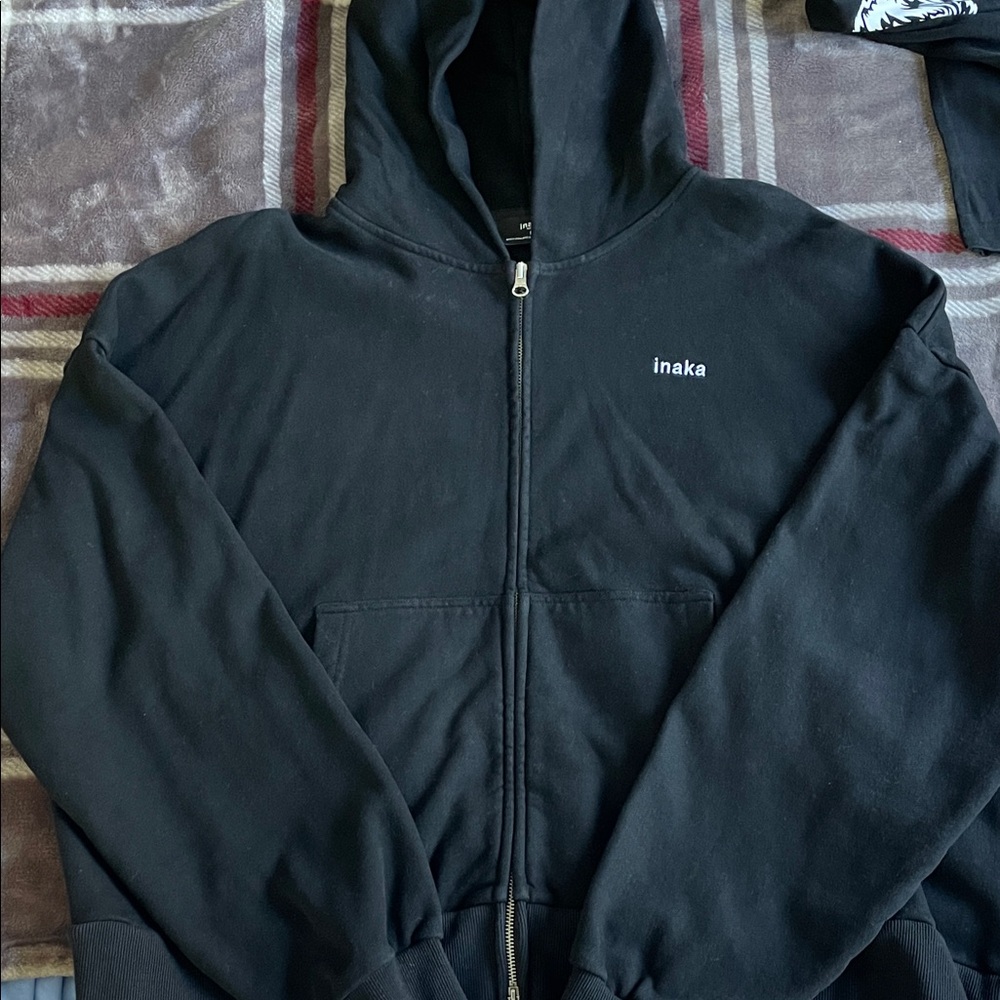 Black Inaka Zip Hoodie